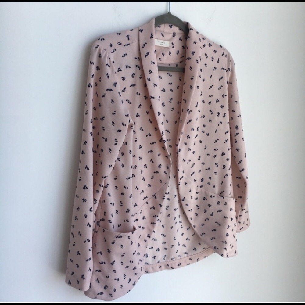 Elodie blush oversized blazer